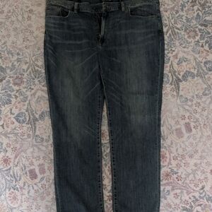 Lucky Brand Men's Straight Jeans in Dark Blue